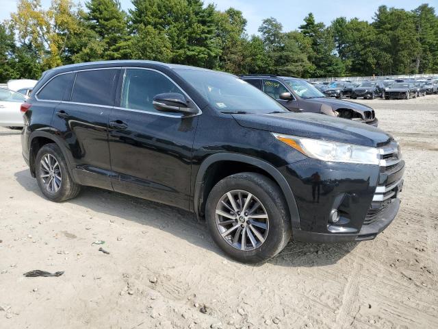 VIN 5TDJZRFH4JS553759 2018 Toyota Highlander, SE no.4