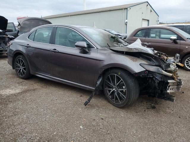 Vin: 4t1s11bk2pu097145, lot: 70670254, toyota camry se night shade 20234