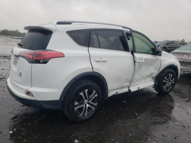 VIN JTMBFREV6HJ135277 2017 Toyota RAV4, LE no.3