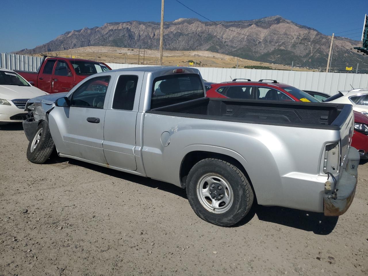 Lot #2996896866 2006 MITSUBISHI RAIDER LS