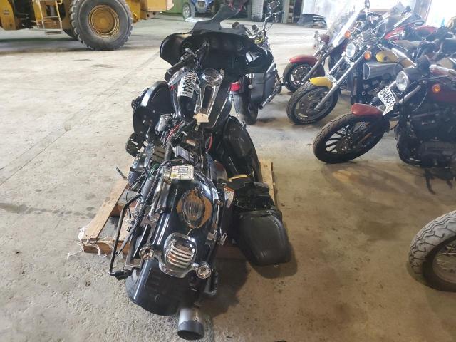 2019 HARLEY-DAVIDSON FLHT 1HD1FVC29KB663490