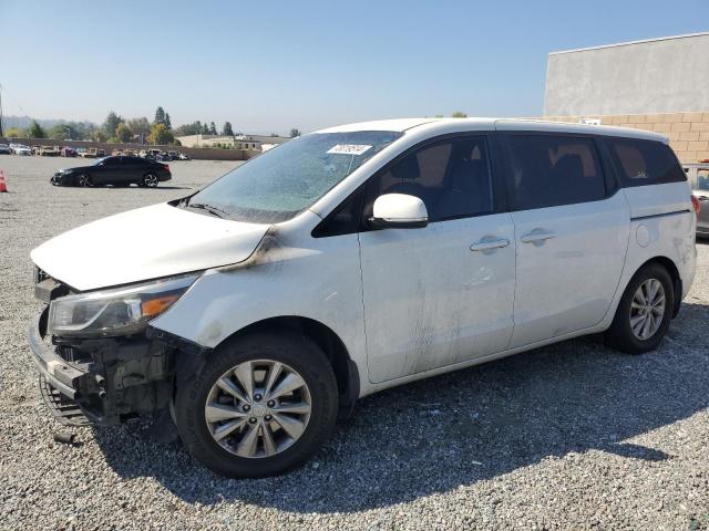 VIN KNDMA5C14F6039213 2015 KIA Sedona, L no.1