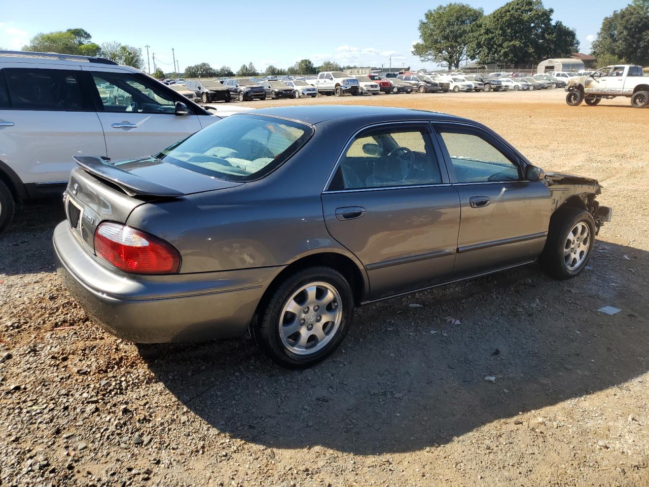 Lot #2935512103 2002 MAZDA 626 LX