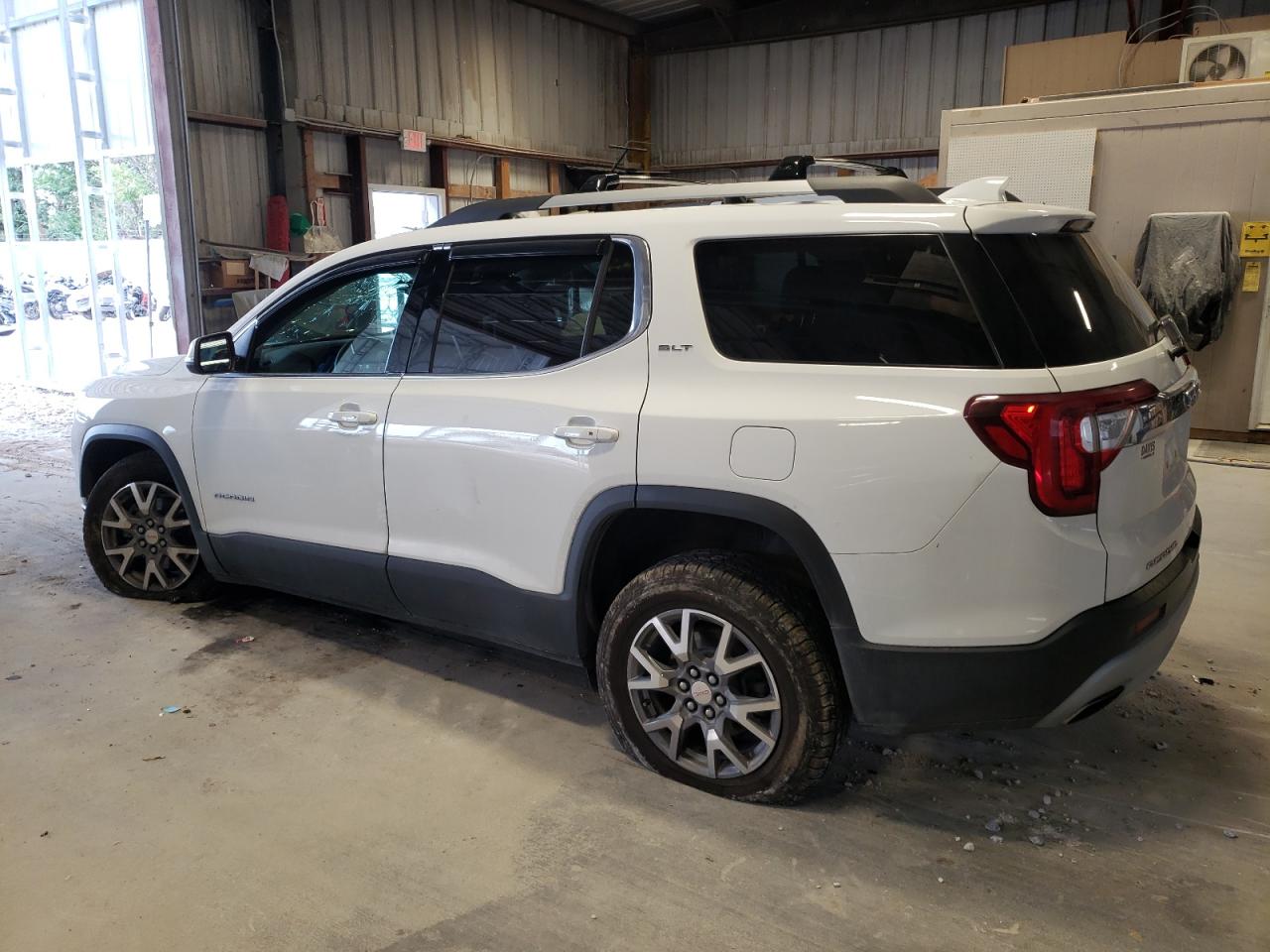 Lot #2843374626 2020 GMC ACADIA SLT