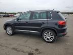 VOLKSWAGEN TIGUAN S photo