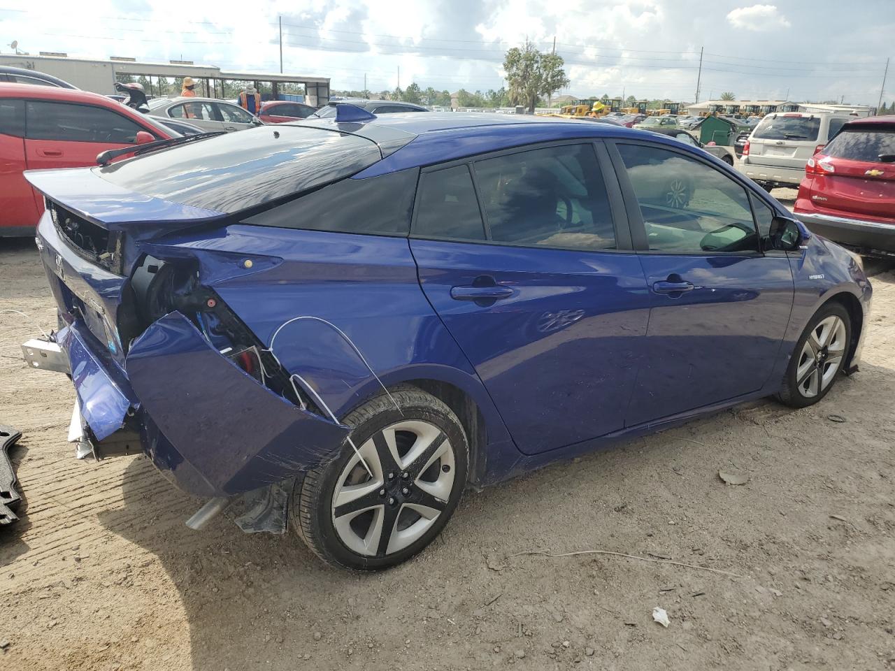 Lot #3008951556 2017 TOYOTA PRIUS