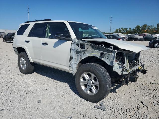 2019 TOYOTA 4RUNNER SR - JTEBU5JR3K5636226