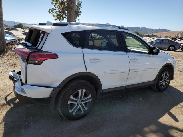 JTMZFREV2JJ198655 Toyota Rav4 Le 2018