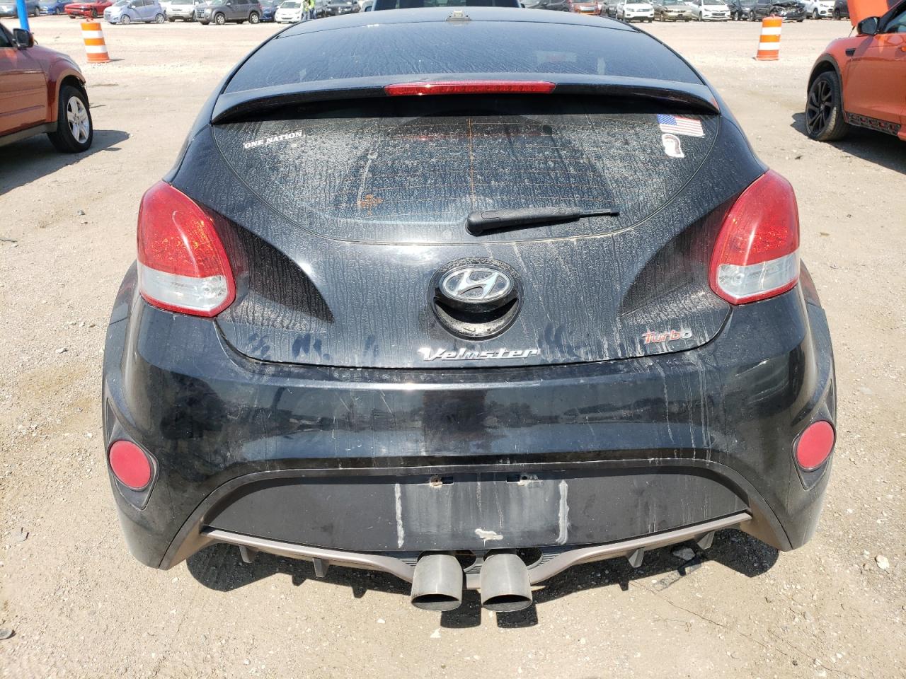 Lot #2960356843 2013 HYUNDAI VELOSTER T