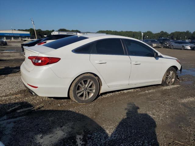 VIN 5NPE24AF2FH026797 2015 HYUNDAI SONATA no.3