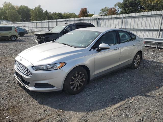 VIN 1FA6P0G79F5130837 2015 Ford Fusion, S no.1