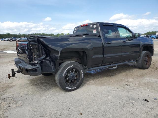 VIN 1GCVKREC1JZ115811 2018 Chevrolet Silverado, K15... no.3