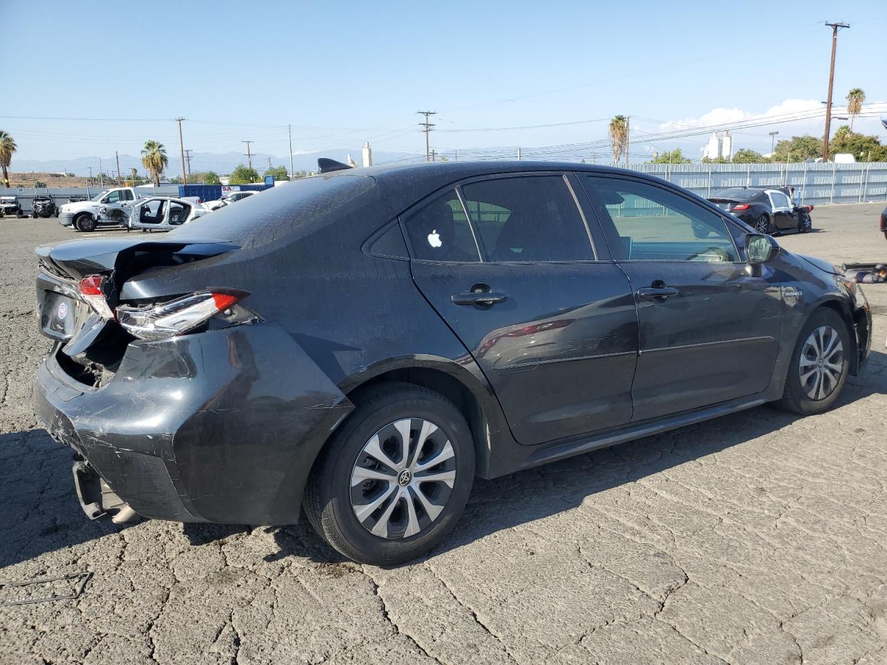 Lot #2989127736 2021 TOYOTA COROLLA LE