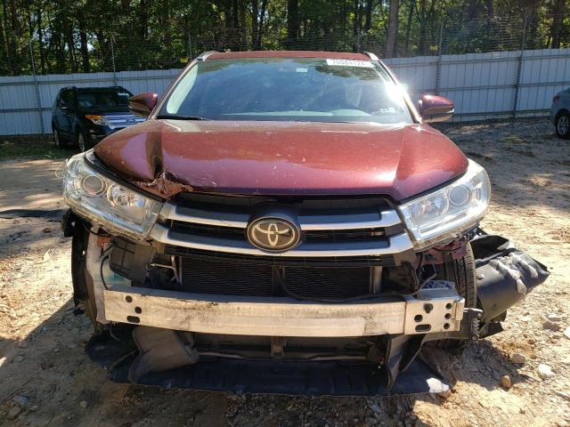 VIN 5TDKZRFH2JS267428 2018 Toyota Highlander, SE no.5