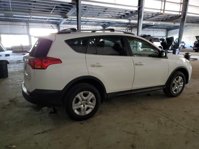 VIN JTMZFREV4FD063098 2015 Toyota RAV4, LE no.3