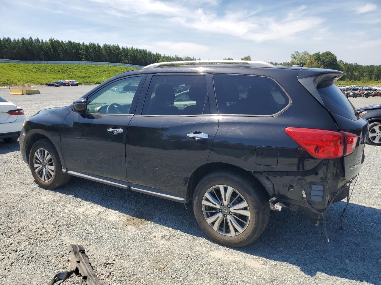 Lot #3024515400 2018 NISSAN PATHFINDER