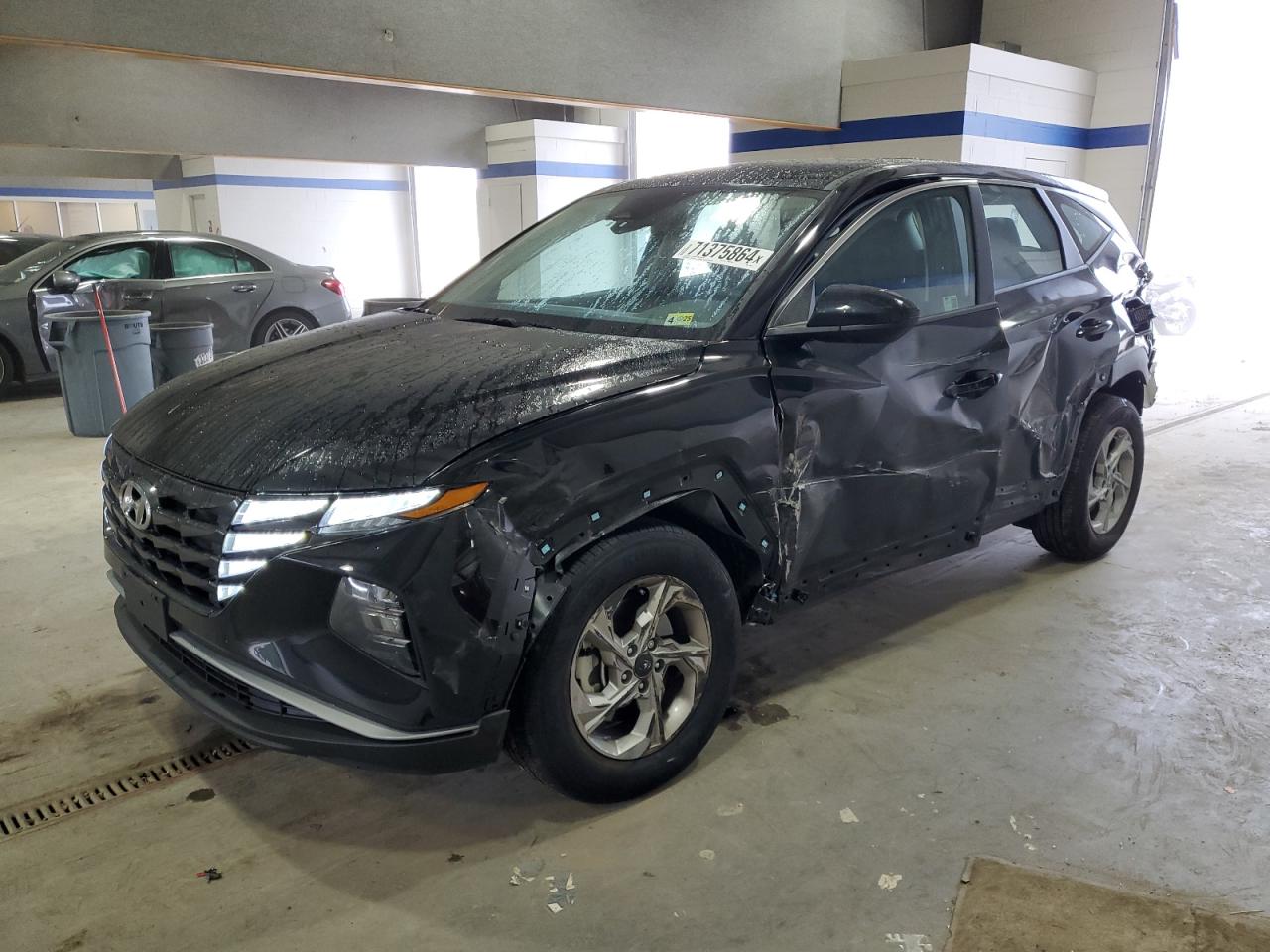  Salvage Hyundai TUCSON