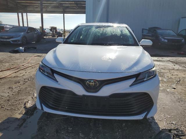 VIN 4T1B11HK5KU804853 2019 Toyota Camry, L no.5