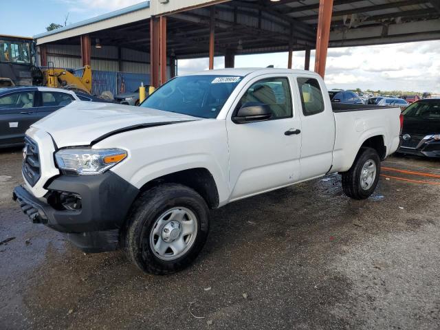 VIN 5TFRX5GNXHX098782 2017 Toyota Tacoma, Access Cab no.1