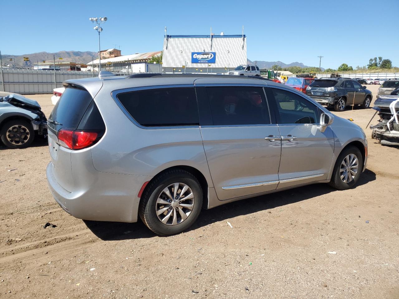 Lot #2862619199 2017 CHRYSLER PACIFICA T