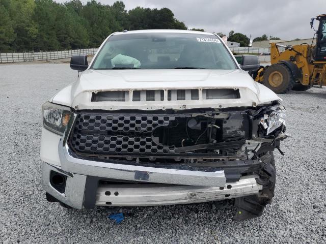 VIN 5TFDW5F19JX701075 2018 Toyota Tundra, Crewmax Sr5 no.5