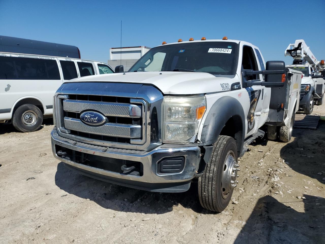 FORD F-450 SUPER DUTY