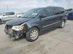 CHRYSLER TOWN & COU photo