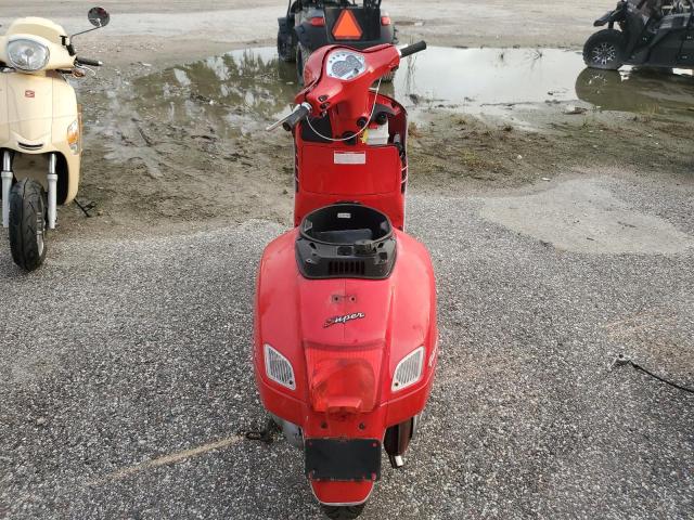 2010 VESPA GTS 300 SU ZAPM459LXA5700210