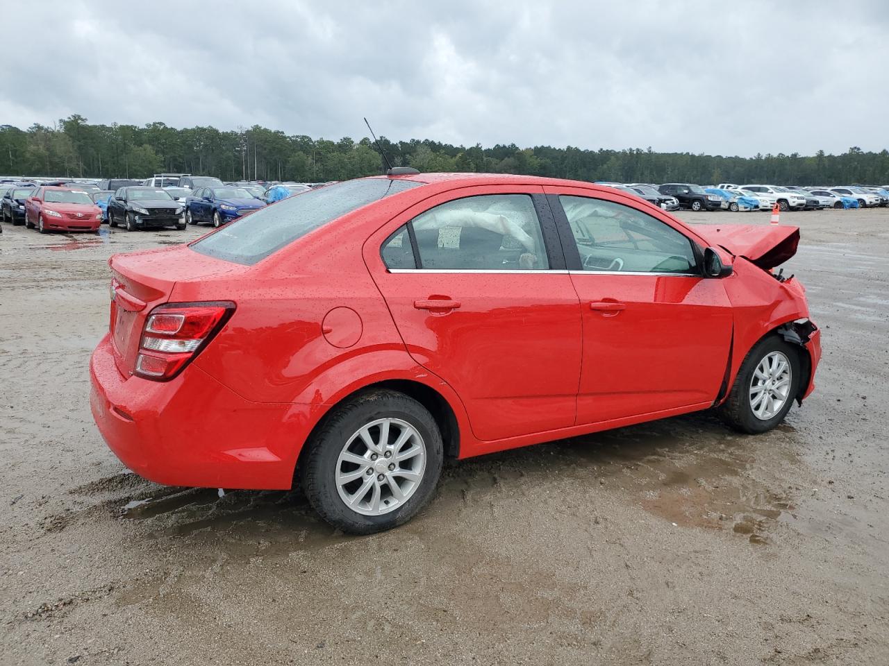 Lot #2919060570 2020 CHEVROLET SONIC LT