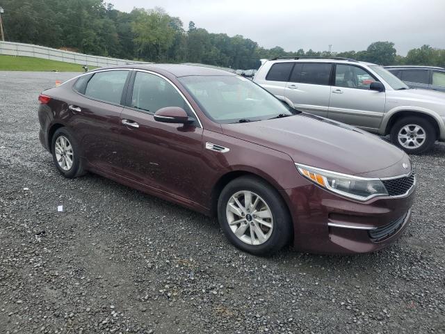 VIN 5XXGT4L39JG239467 2018 KIA Optima, LX no.4