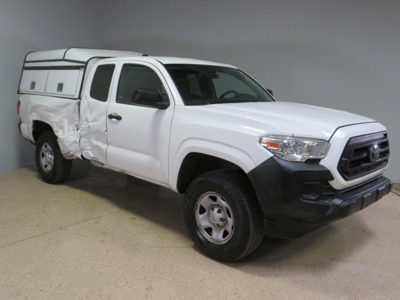 TOYOTA TACOMA ACC 2020 white  gas 3TYRX5GN3LT001117 photo #1