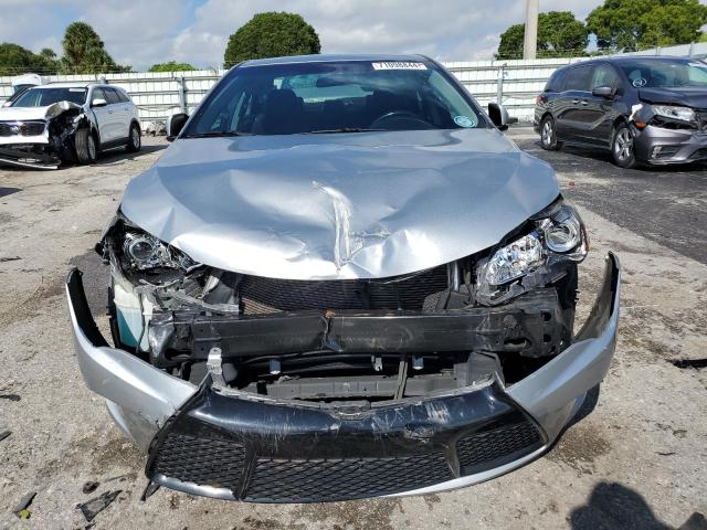 VIN 4T1BF1FK2HU357170 2017 Toyota Camry, LE no.5