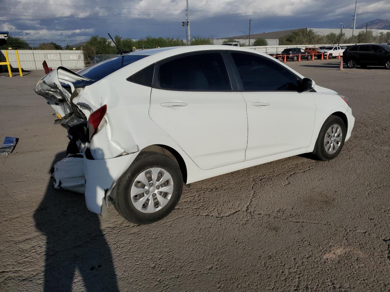 Lot #2897698267 2015 HYUNDAI ACCENT GLS