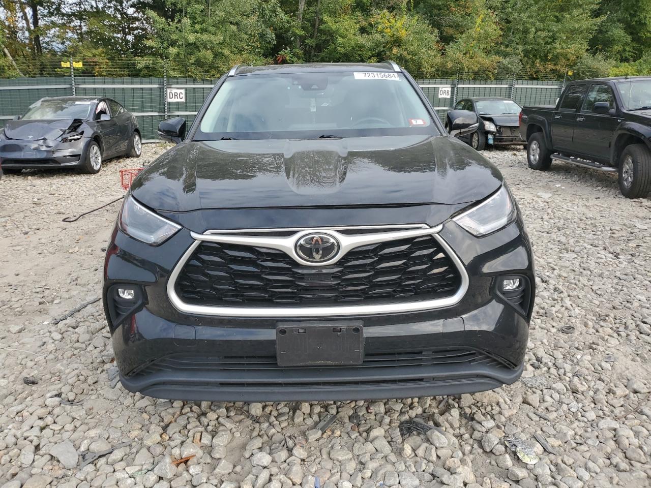 Lot #2928696760 2021 TOYOTA HIGHLANDER