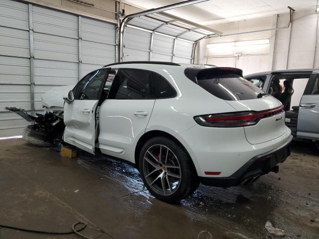 VIN WP1AG2A54NLB21558 2022 Porsche Macan, S no.2