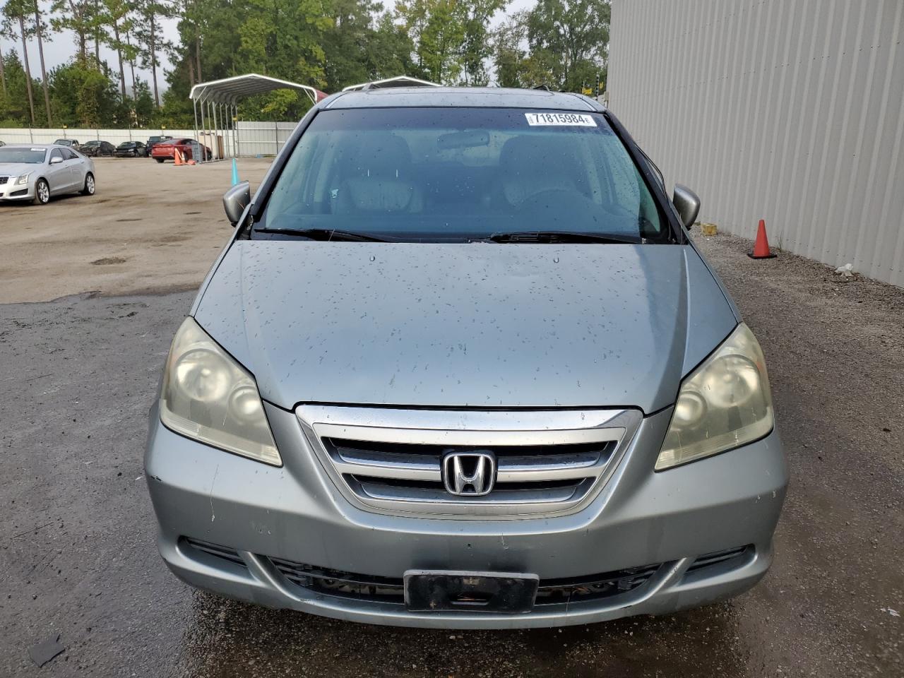 Lot #2907658600 2005 HONDA ODYSSEY EX