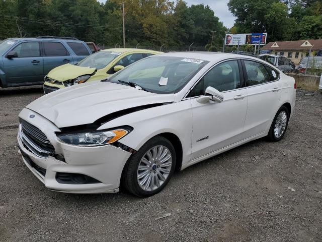 VIN 3FA6P0LU5ER182764 2014 Ford Fusion, Se Hybrid no.1