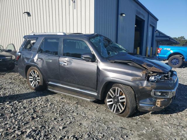 2018 TOYOTA 4RUNNER SR - JTEZU5JR0J5180215