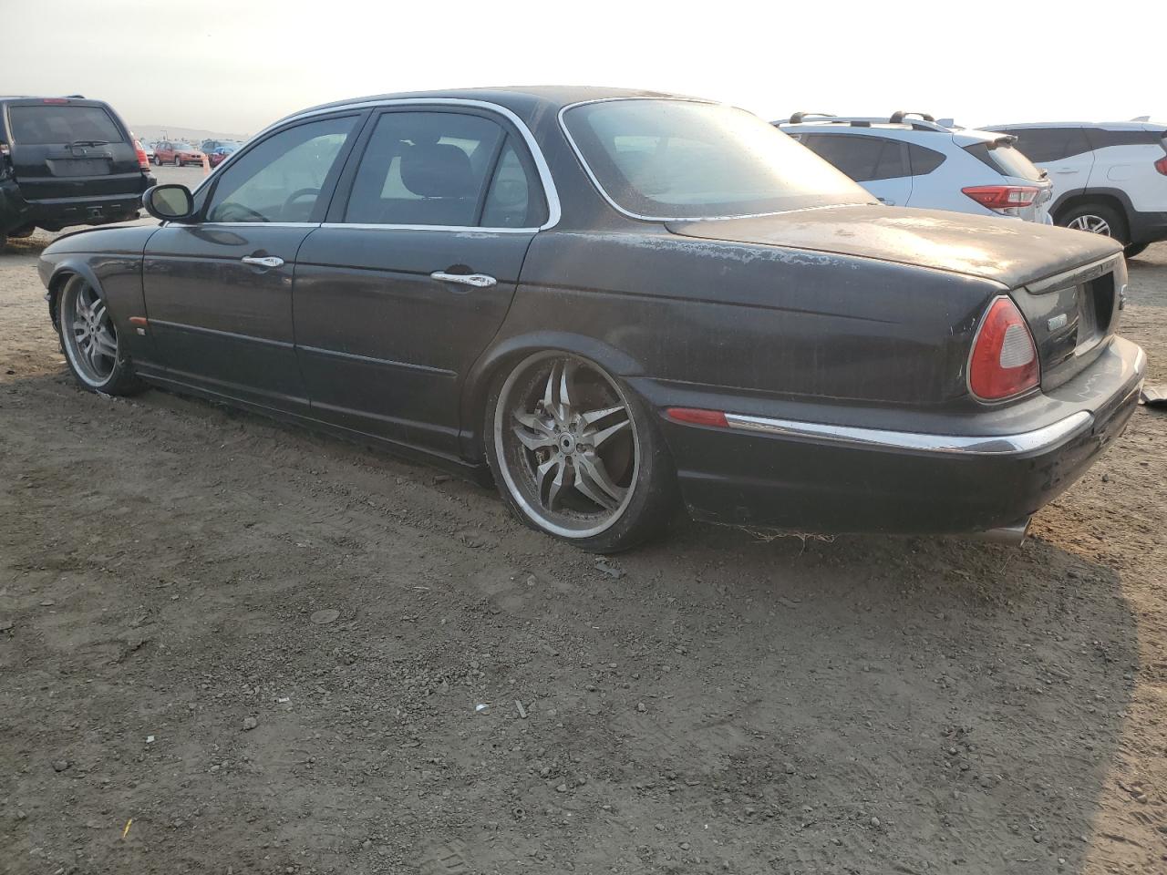 JAGUAR XJR S 2004 black  gas SAJWA73B74TG18082 photo #3