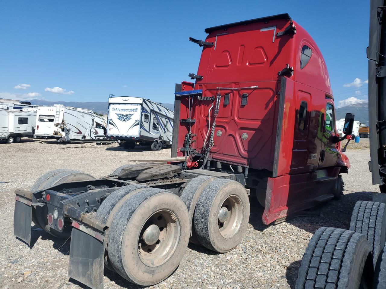 Lot #2905313495 2017 FREIGHTLINER CASCADIA