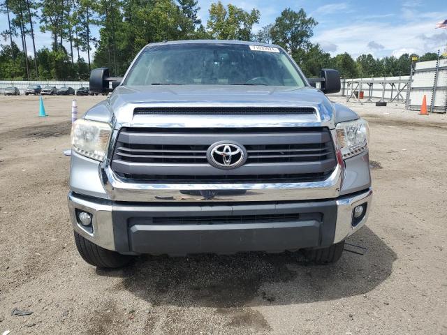 VIN 5TFDW5F1XFX478567 2015 Toyota Tundra, Crewmax Sr5 no.5