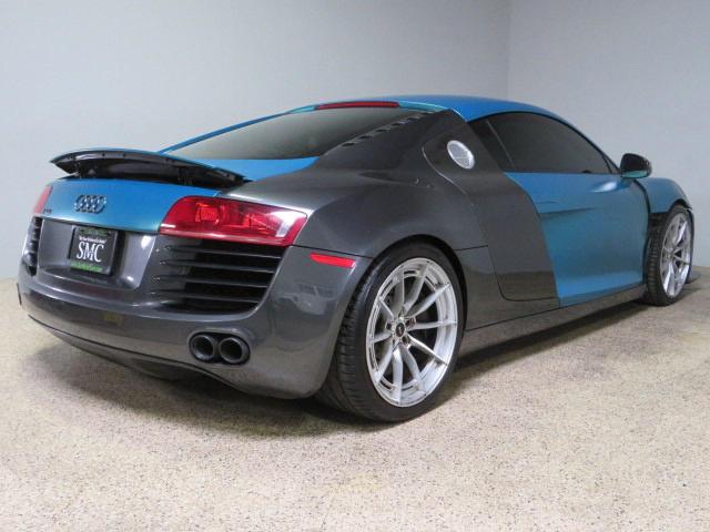 AUDI R8 4.2 QUA 2011 blue coupe gas WUAAUAFGXBN001538 photo #4