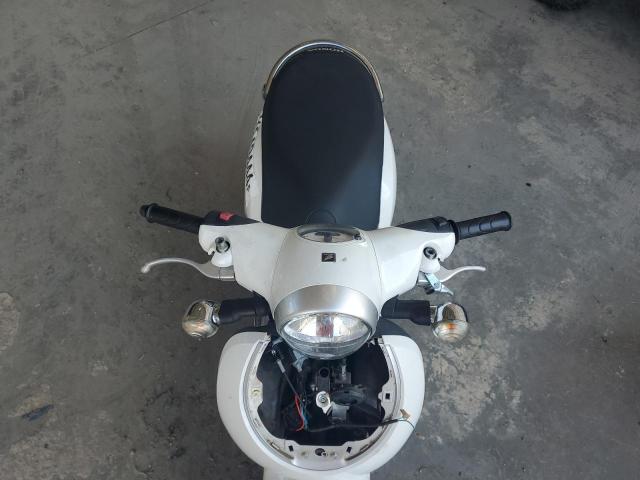 2016 HONDA NCW50 JH2AF771XGK000328