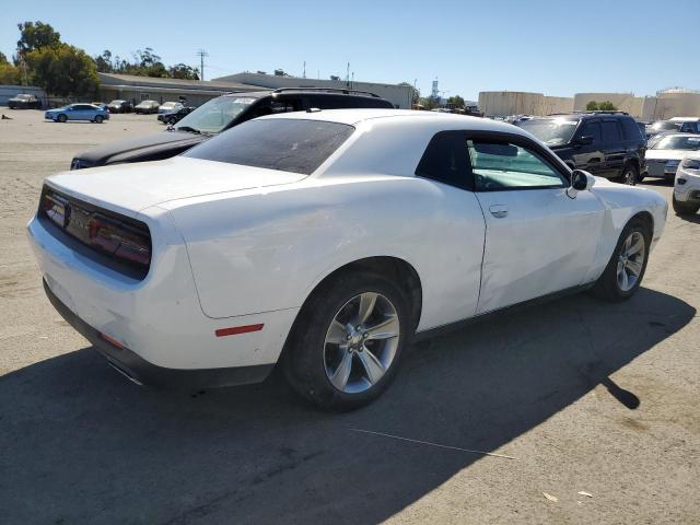 VIN 2C3CDZAG9GH117376 2016 Dodge Challenger, Sxt no.3