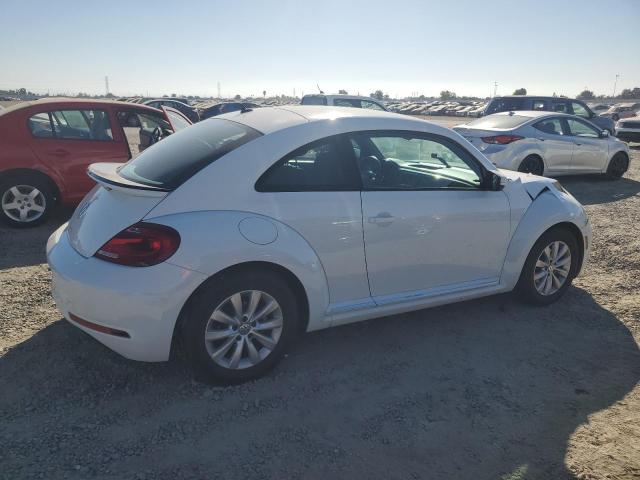 VIN 3VWFD7AT3KM710393 2019 Volkswagen Beetle, S no.3