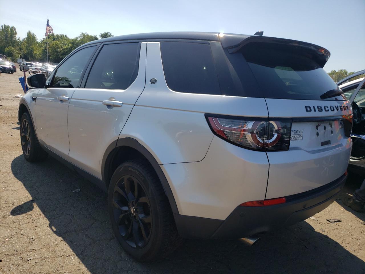 Lot #3034279076 2016 LAND ROVER DISCOVERY