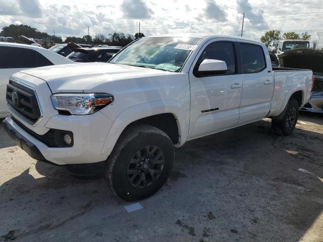 VIN 3TYDZ5BN1NT014723 2022 Toyota Tacoma, Double Cab no.1