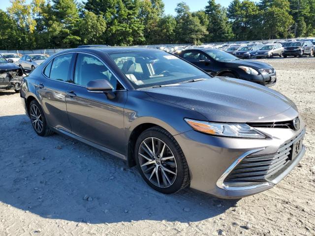 2022 TOYOTA CAMRY XLE - 4T1F11AK7NU005950