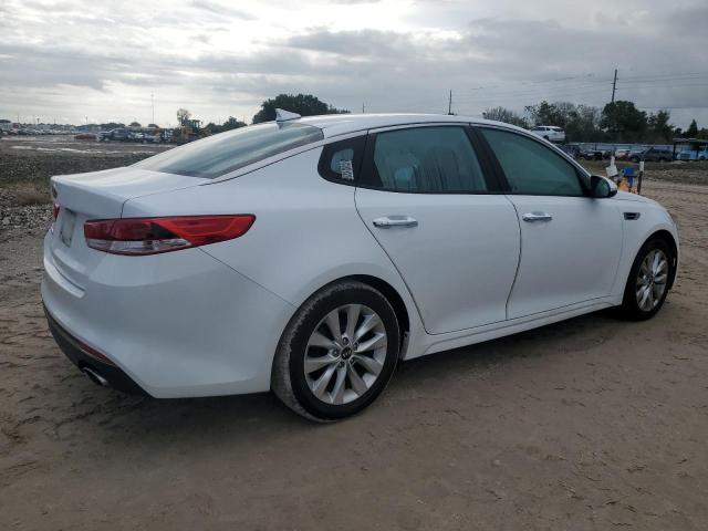 VIN 5XXGT4L36HG154919 2017 KIA Optima, LX no.3