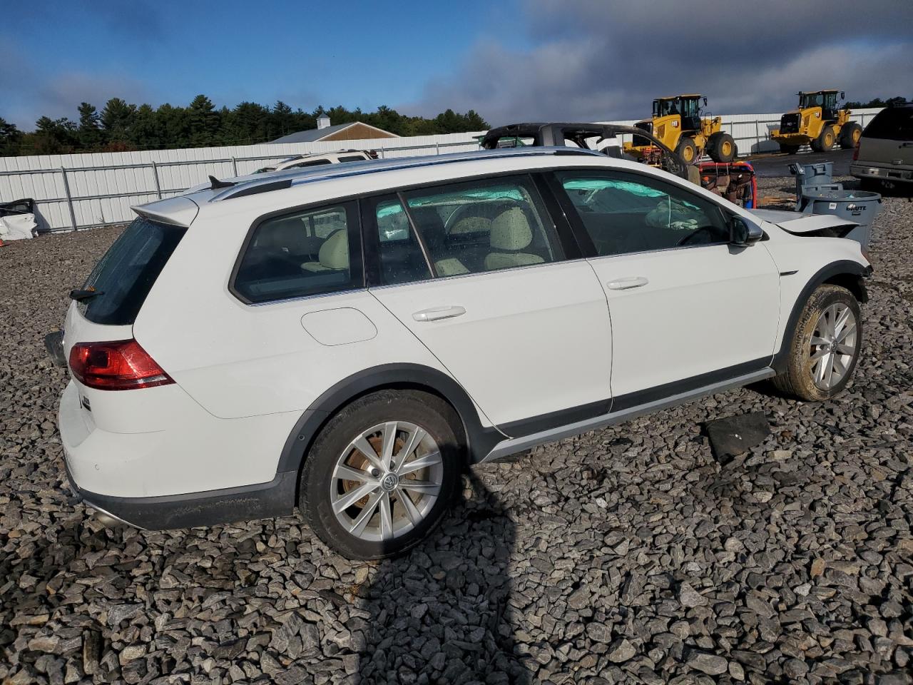 Lot #3004286776 2017 VOLKSWAGEN GOLF ALLTR